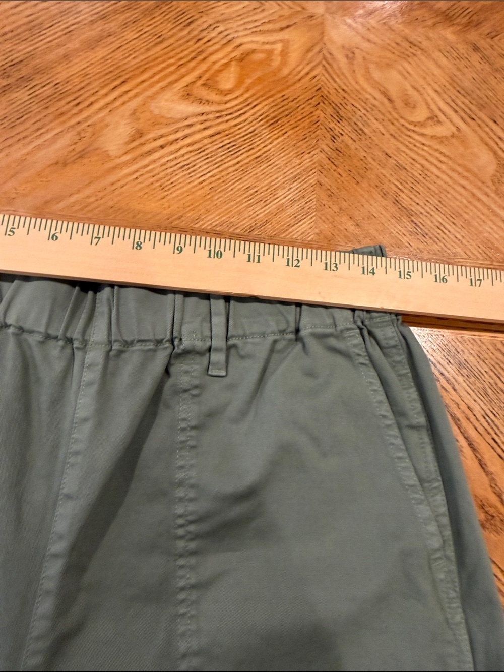 J. Crew Elastic High Rise Baggy Green Cropped Wide Leg Chino Pants - Size Medium - Picture 10 of 14